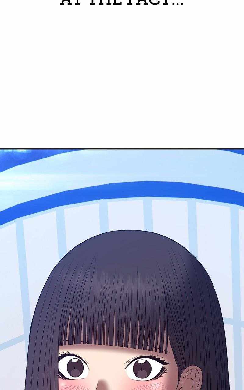 423