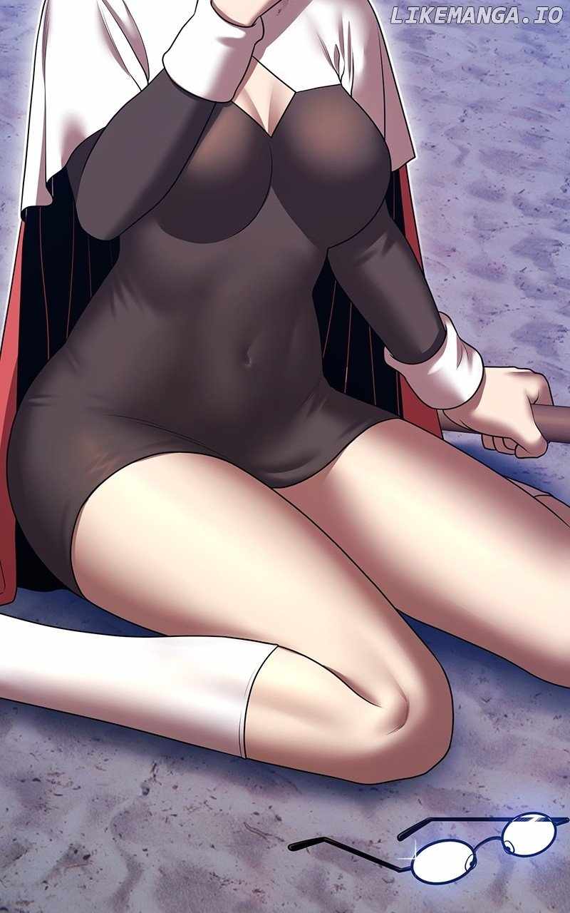 385